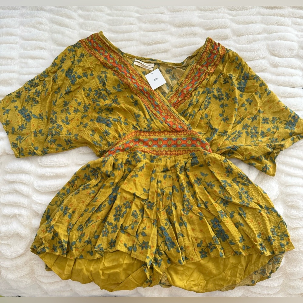New with tags URBAN OUTFITTERS romper
